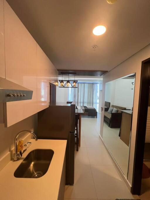 Studio Unit Located At 38 Park Avenue Condominium In It Park Cebu Exterior photo